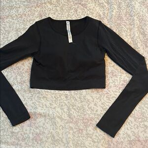 lululemon athletica Black Long Sleeve crop top